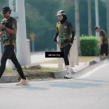 Runner Photo 6463302