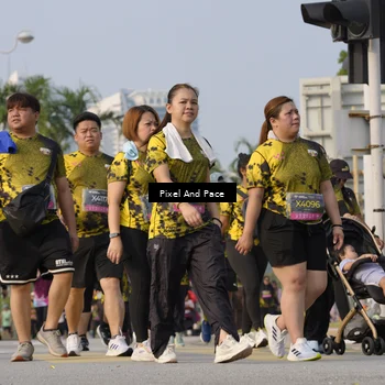 Runner Photo 6463309