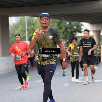 Runner Photo 6463317