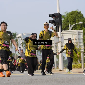 Runner Photo 6463336