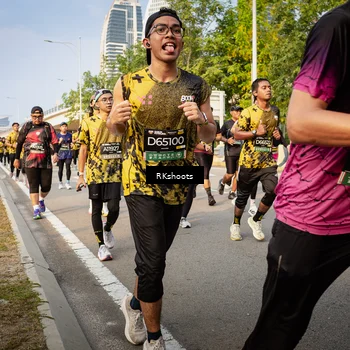 Runner Photo 6463340