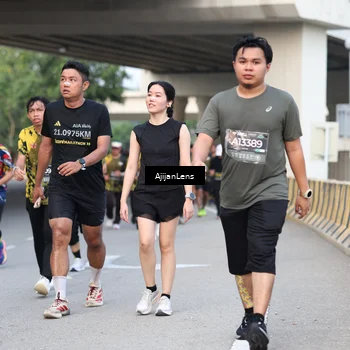 Runner Photo 6463412