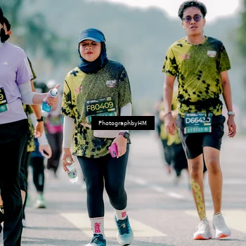 Runner Photo 6463428