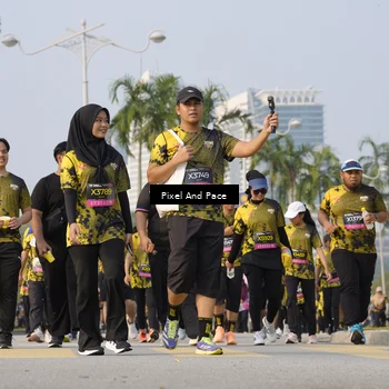 Runner Photo 6463431