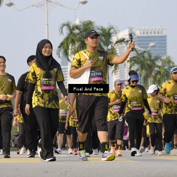 Runner Photo 6463464