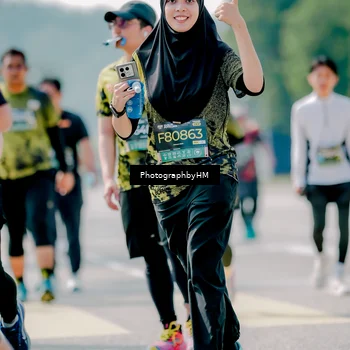 Runner Photo 6463489