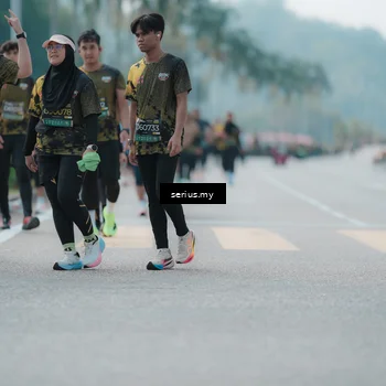 Runner Photo 6463511