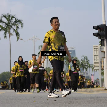 Runner Photo 6463522
