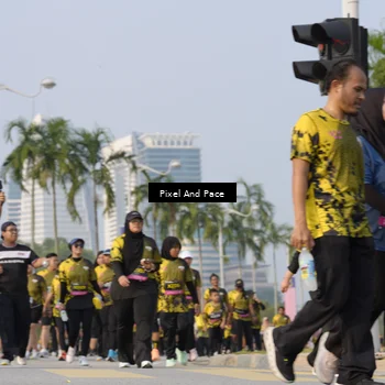 Runner Photo 6463549