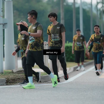 Runner Photo 6463551