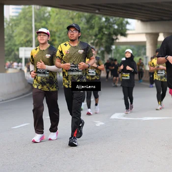 Runner Photo 6463559