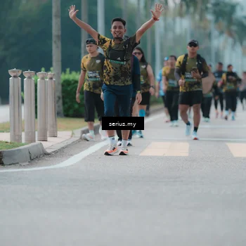 Runner Photo 6463562