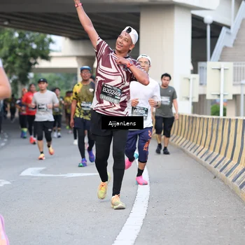 Runner Photo 6463593