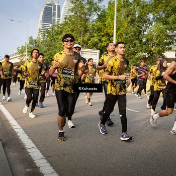 Runner Photo 6463663