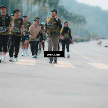 Runner Photo 6463678