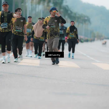 Runner Photo 6463687