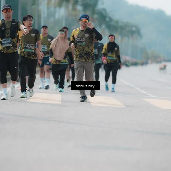 Runner Photo 6463705