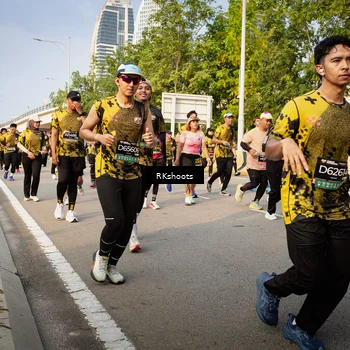 Runner Photo 6463713