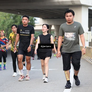 Runner Photo 6463721