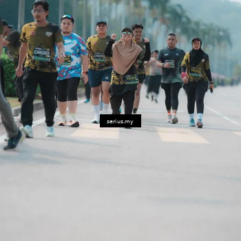 Runner Photo 6463729