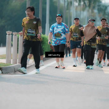 Runner Photo 6463740