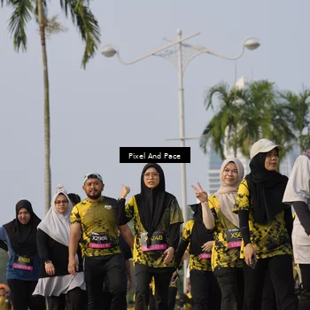 Runner Photo 6463741