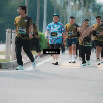 Runner Photo 6463747