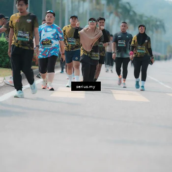 Runner Photo 6463750