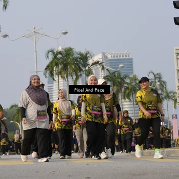 Runner Photo 6463755