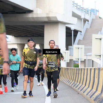 Runner Photo 6463768