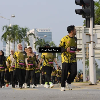 Runner Photo 6463772