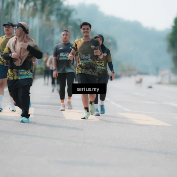 Runner Photo 6463777
