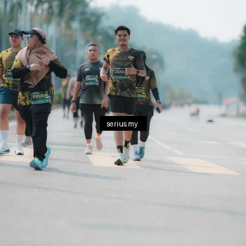 Runner Photo 6463781