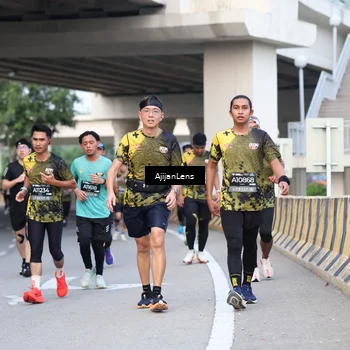 Runner Photo 6463791