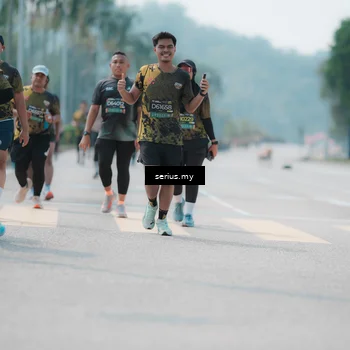 Runner Photo 6463799