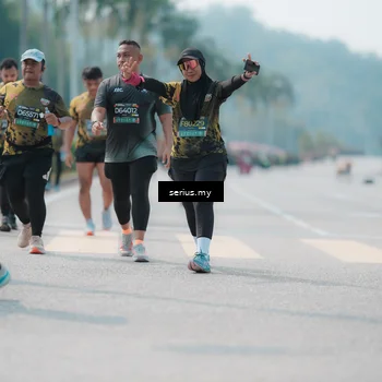 Runner Photo 6463849