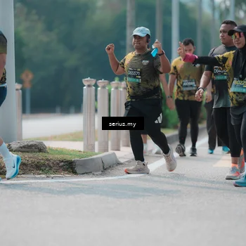 Runner Photo 6463850