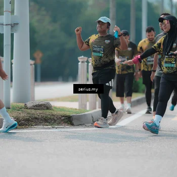 Runner Photo 6463874