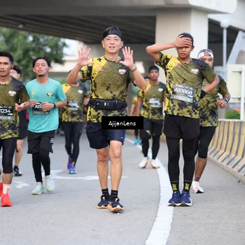 Runner Photo 6463902
