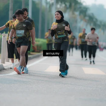 Runner Photo 6463908