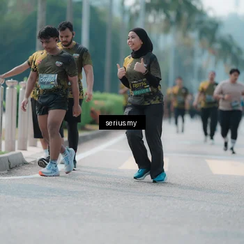 Runner Photo 6463911