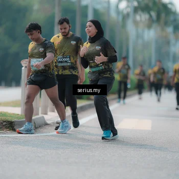 Runner Photo 6463922