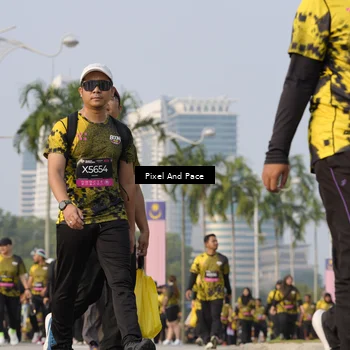 Runner Photo 6463931