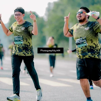 Runner Photo 6463975