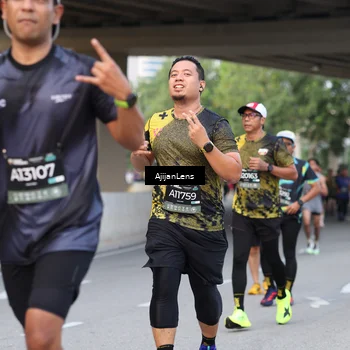 Runner Photo 6464026