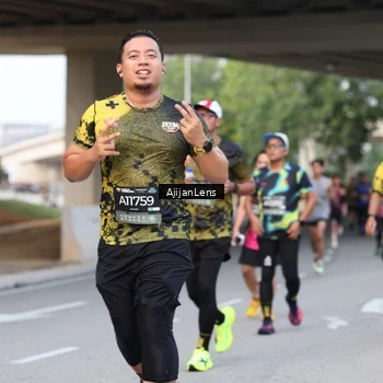 Runner Photo 6464047