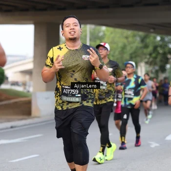 Runner Photo 6464050