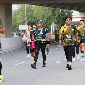 Runner Photo 6464075