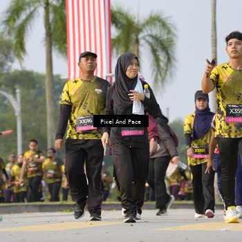 Runner Photo 6464083