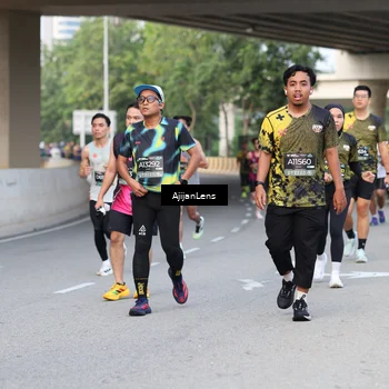 Runner Photo 6464084
